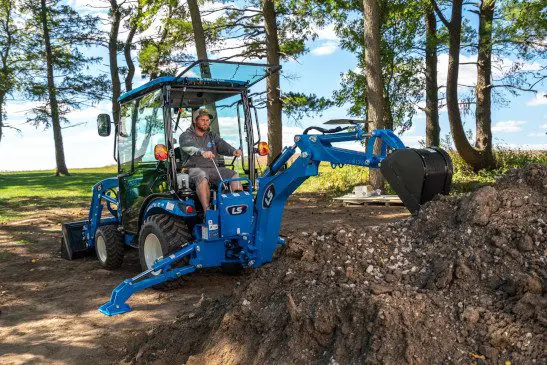 LS_Tractors_LifeStyle_Photos_162-WEB-2 LB1300 Backhoe